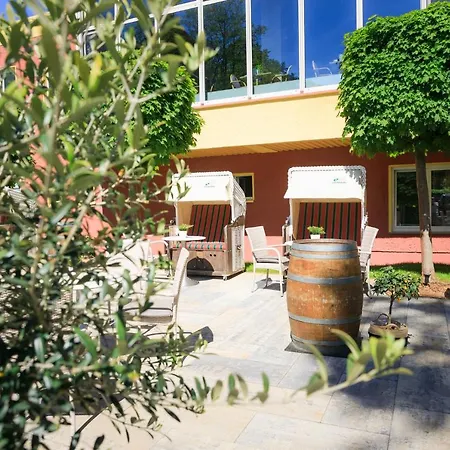 Wald Und Hotel