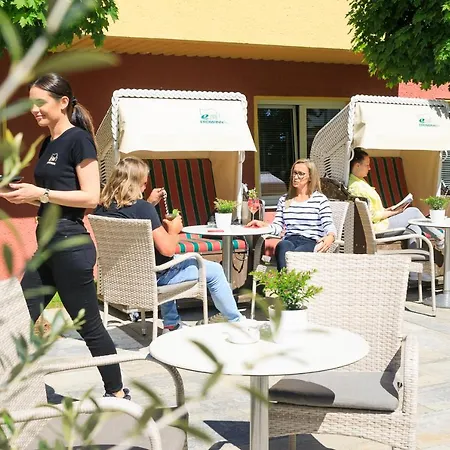 ホテル Wald Und 3*