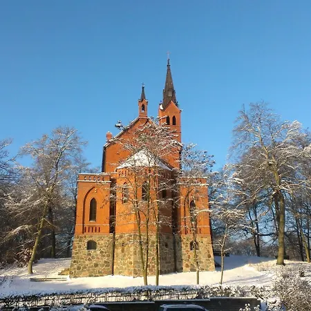 Wald Und ホテル 3*