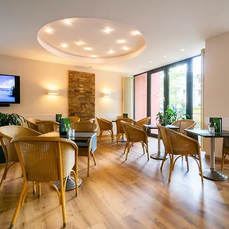 Wald Und Hotel Heringsdorf (Usedom)