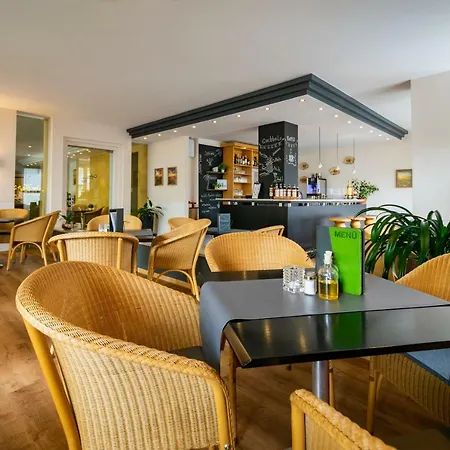 Wald Und ゼーバート・ヘリングスドルフ